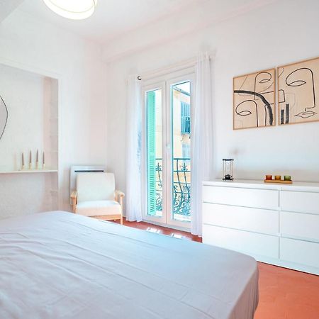 Charmant Appartement 2P Au Coeur Du Vieux ニース エクステリア 写真