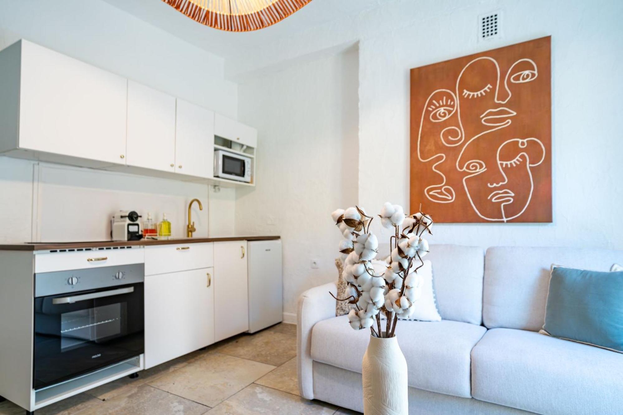 Charmant Appartement 2P Au Coeur Du Vieux ニース エクステリア 写真